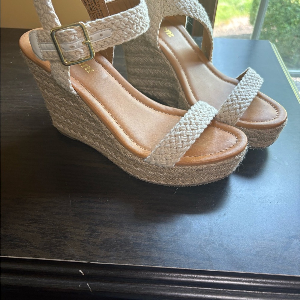 Steve Madden Cream Woven Wedge Sandals